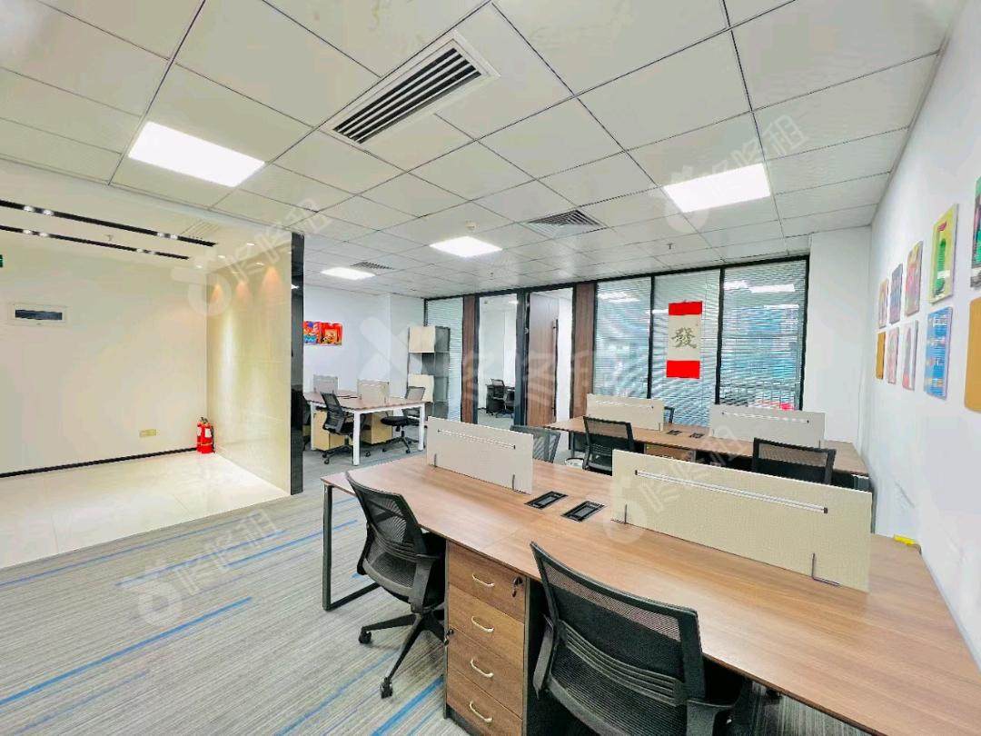南京大学产学研基地_148平_精装_办公室开间