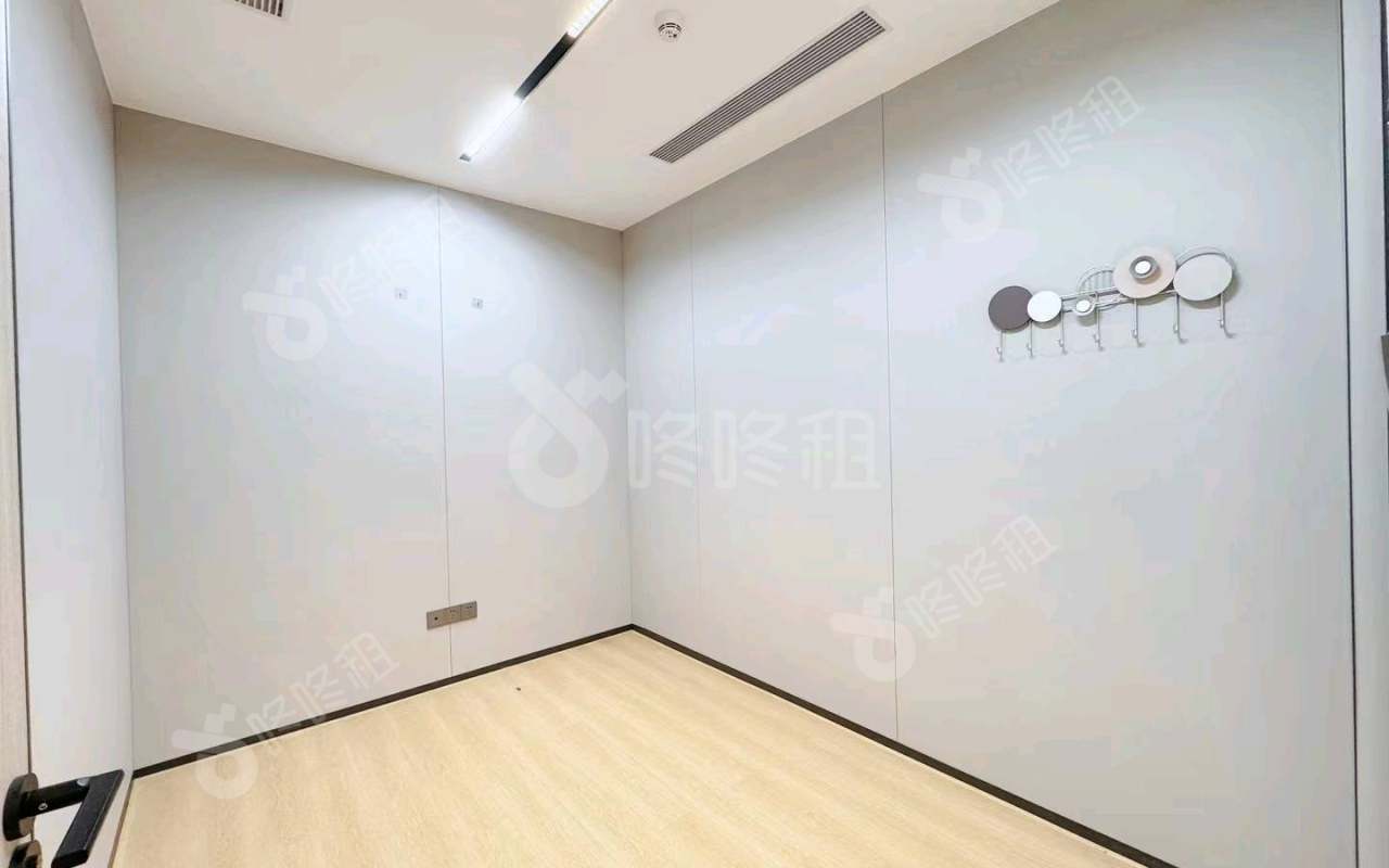 长园新材料港_120平_精装_办公室隔间