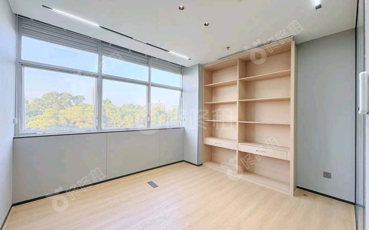 长园新材料港_120平_精装_办公室隔间