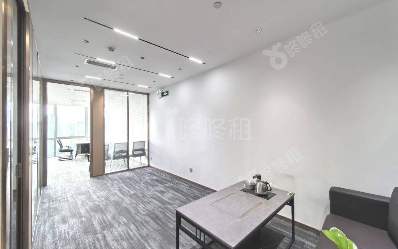 大冲商务中心_238平_精装_办公室开间