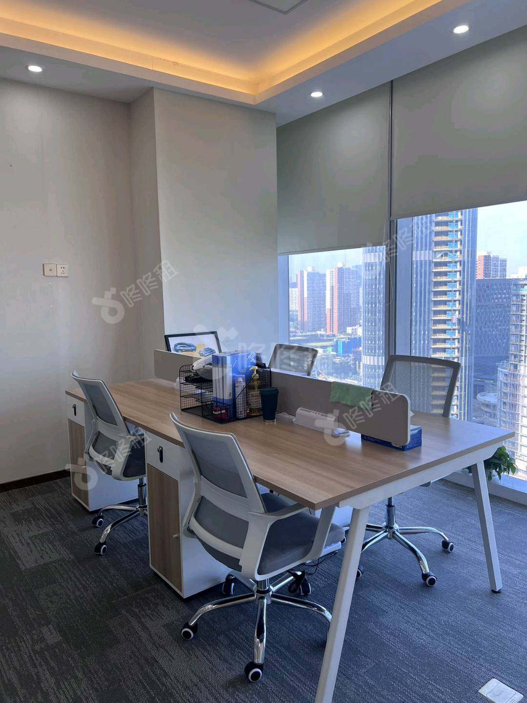 卓越前海壹号_153平_精装_办公室隔间