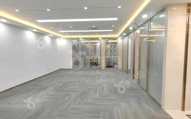 中心商务大厦_238平米_精装_办公室房源出租