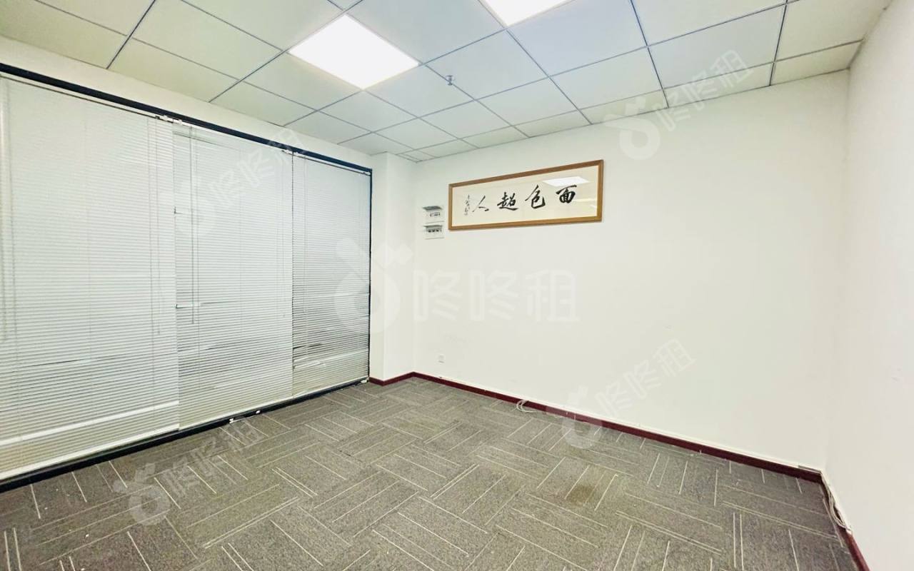 华大科技(万德莱大厦)_310平_精装_办公室隔间
