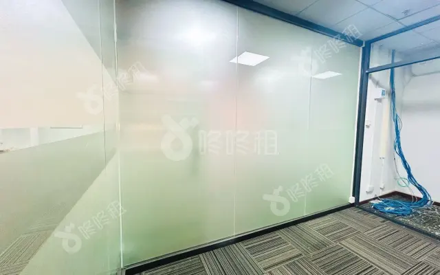 华大科技(万德莱大厦)_900平_精装_办公室房源出租