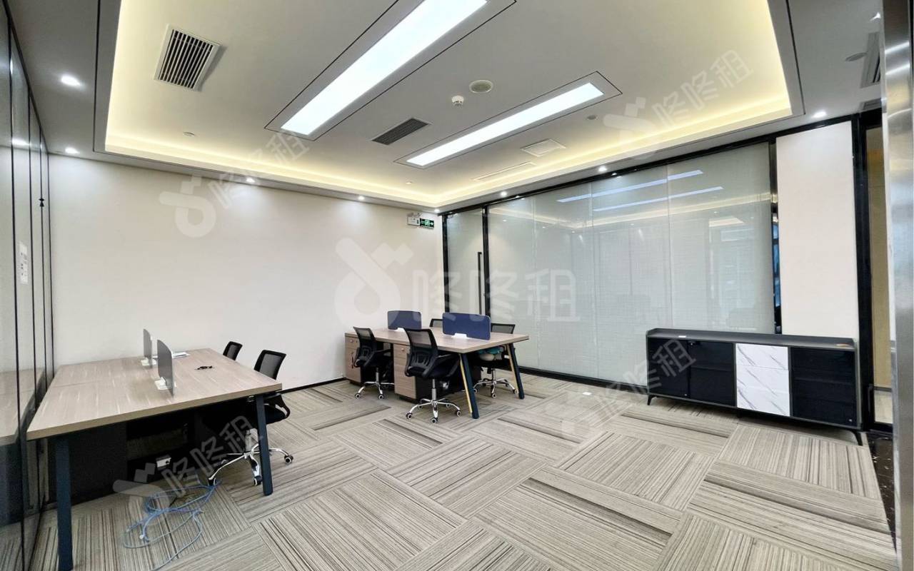 易尚中心_145平_豪装_办公室开间