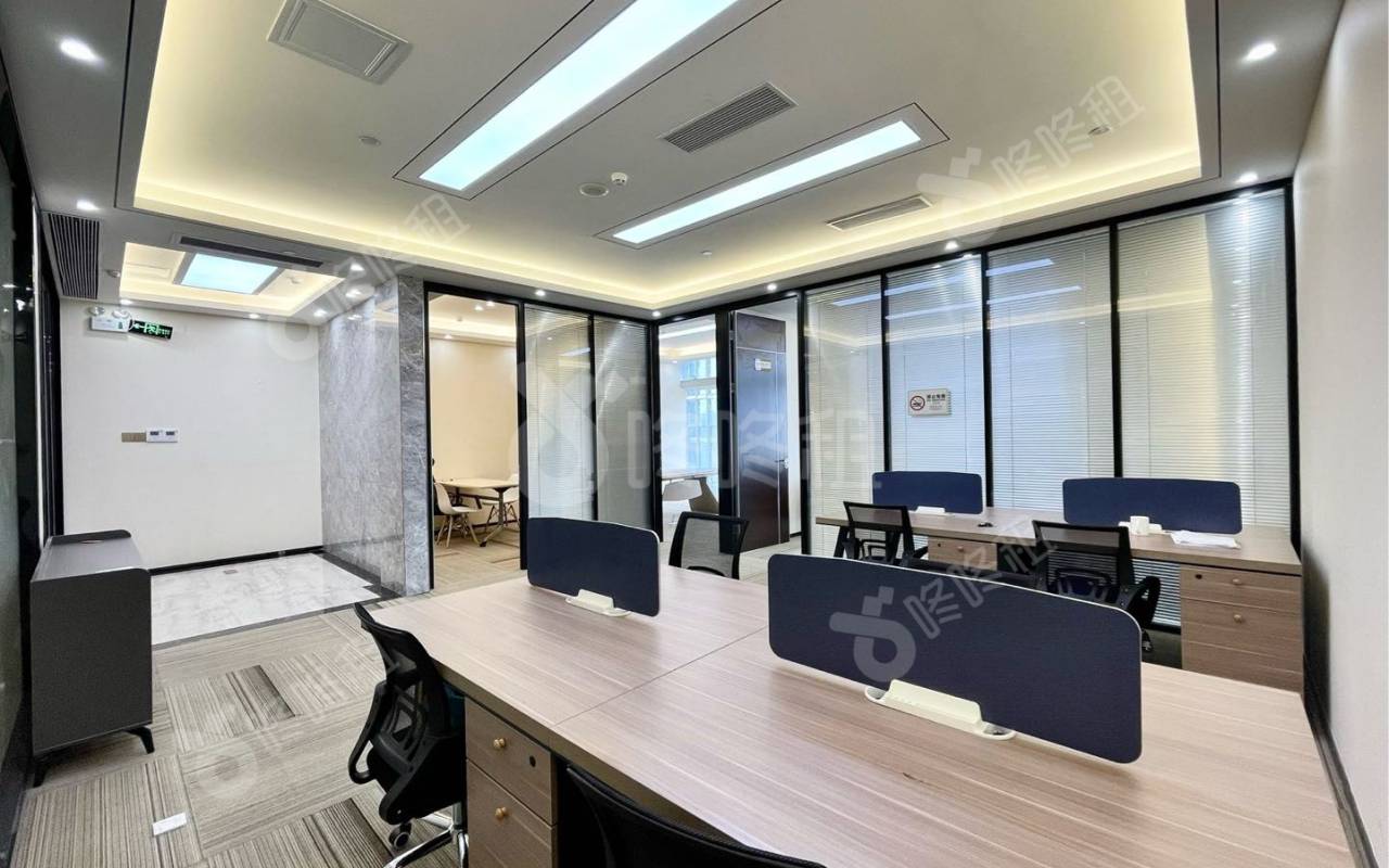 易尚中心_145平_豪装_办公室开间