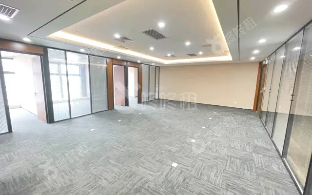 富德生命保险大厦_328平米_精装_办公室房源出租