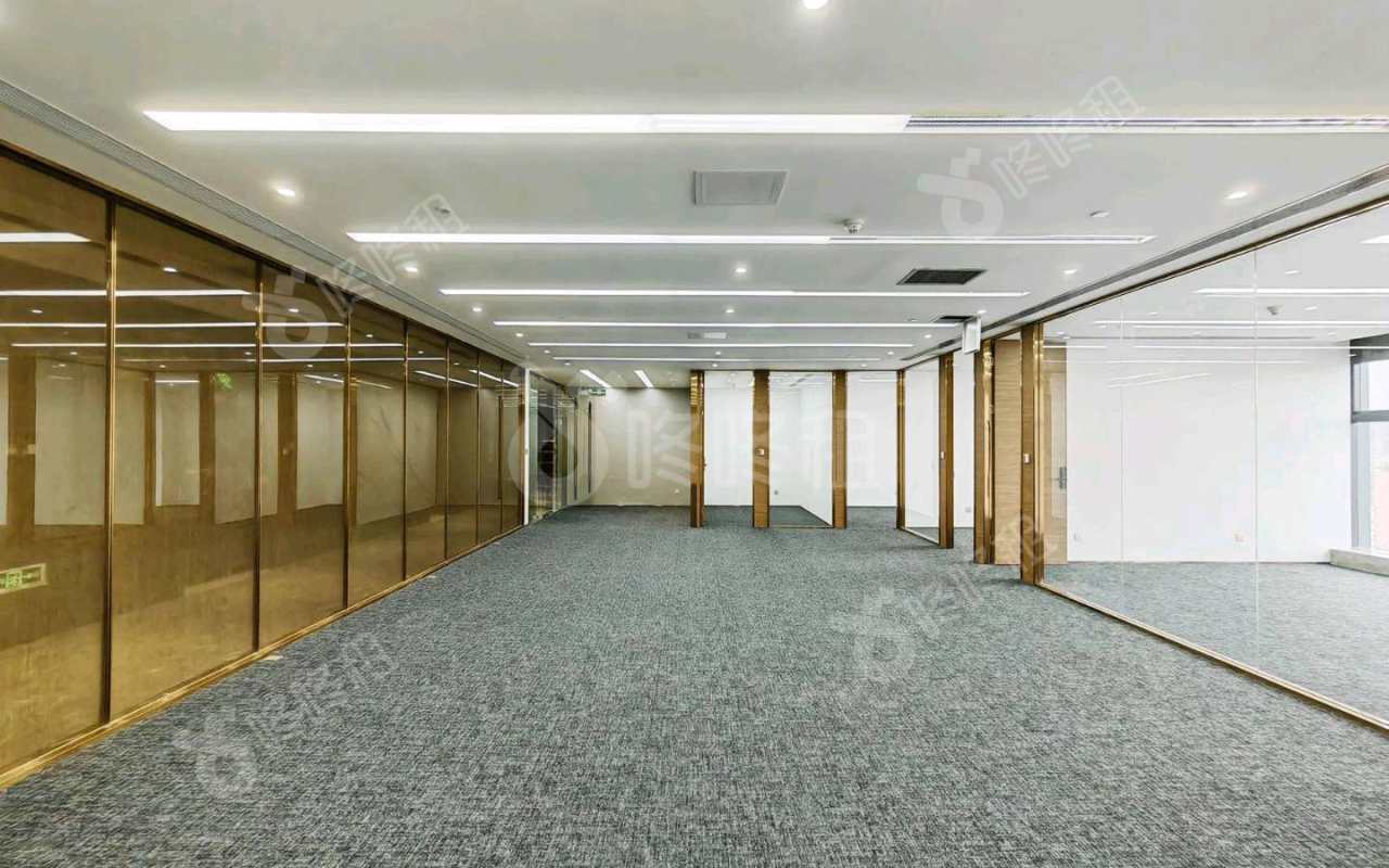 富德生命保险大厦_415平_精装_办公室开间