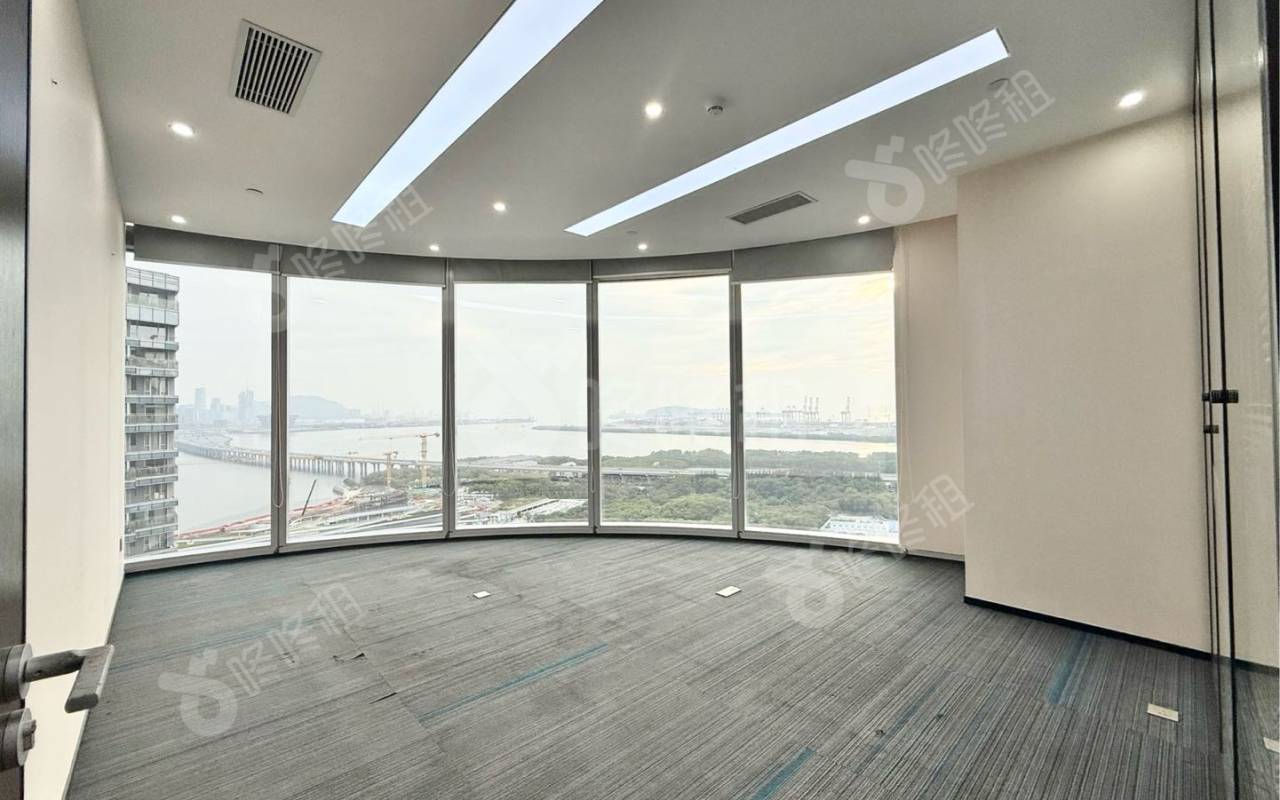 易尚中心_319平_豪装_办公室隔间