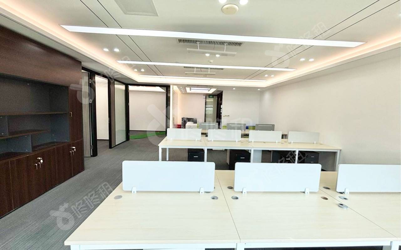 阳光粤海大厦_288平_精装_办公室开间