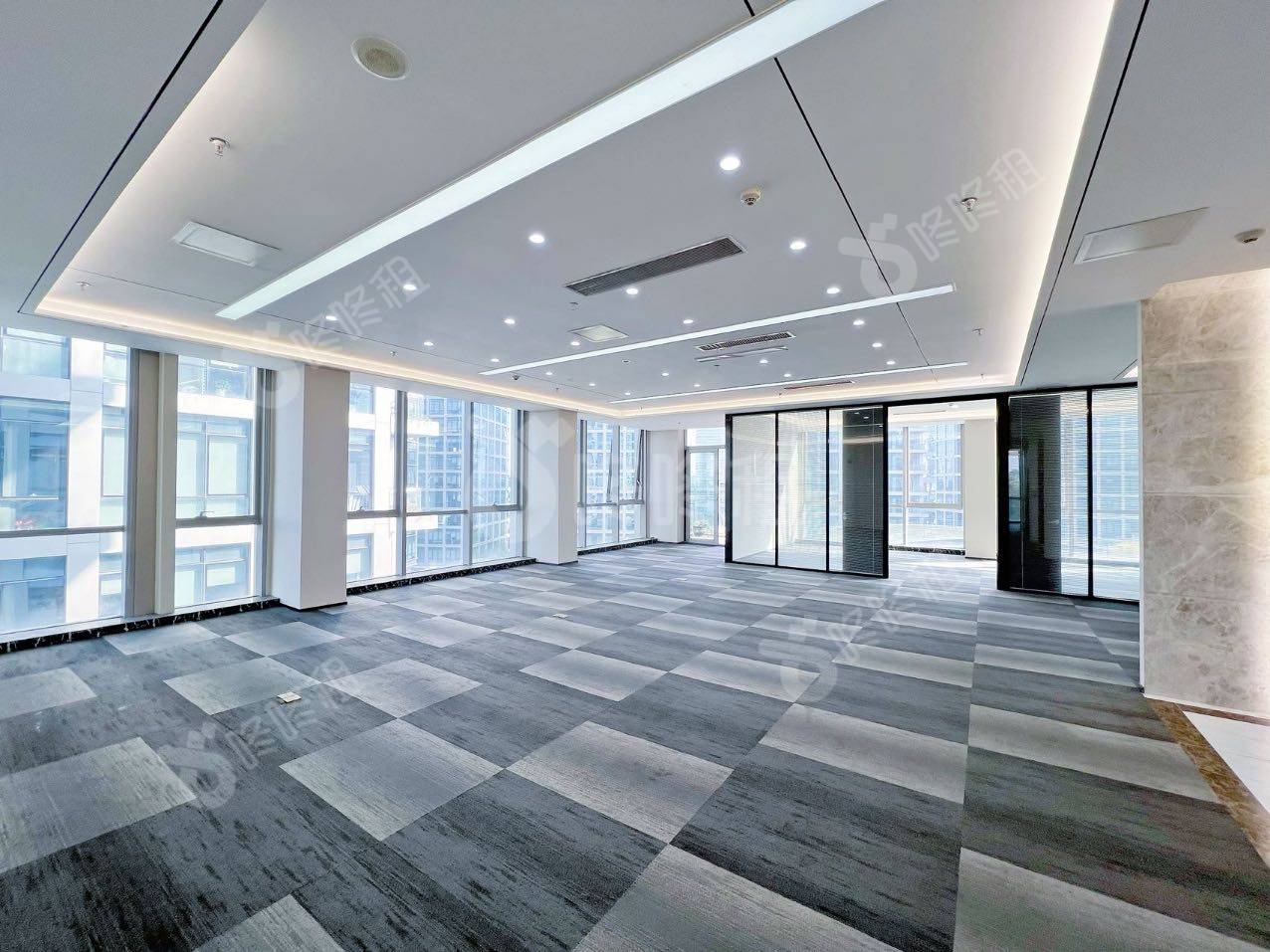 侨城坊_755平_精装_办公室开间