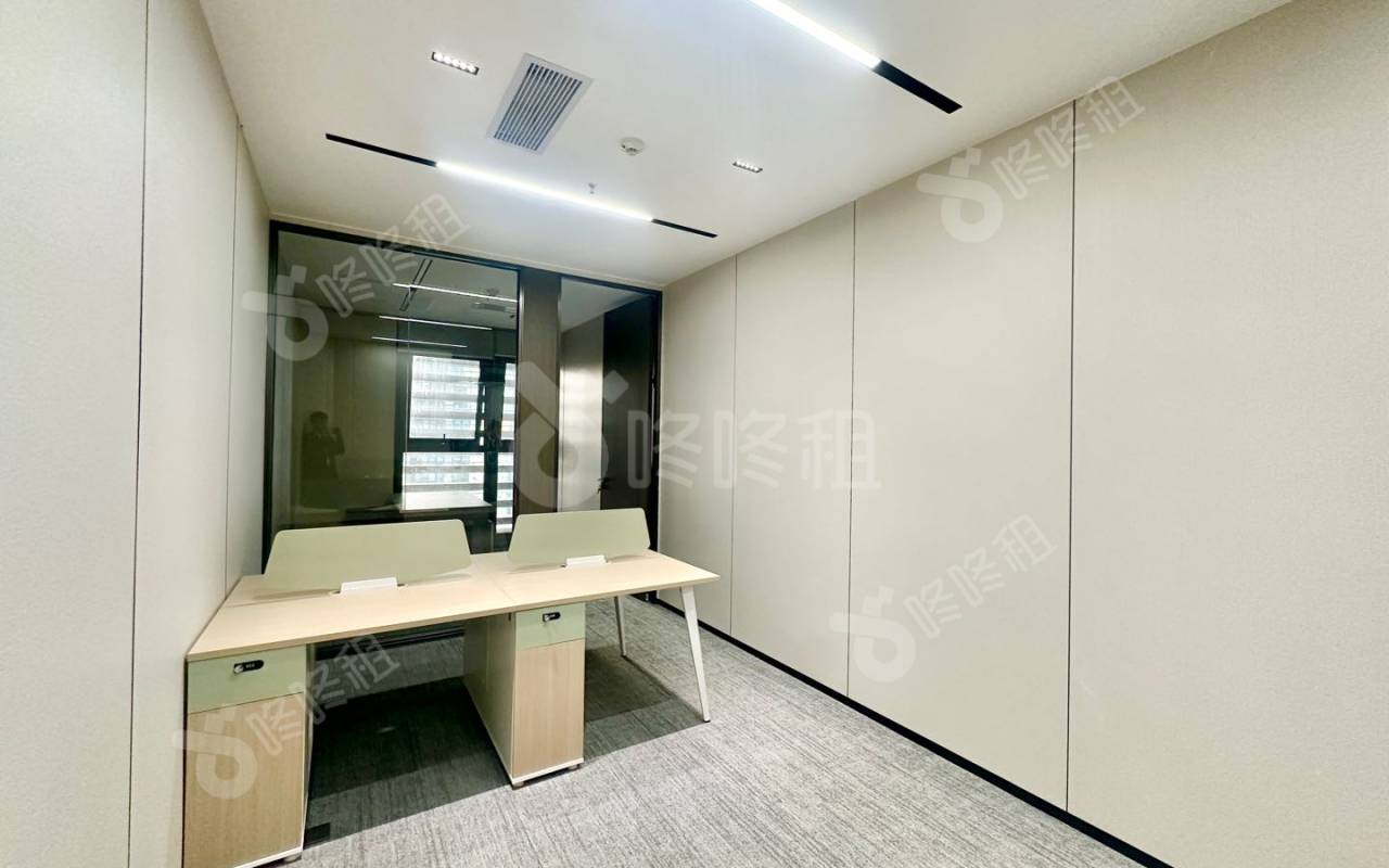 卓越城一期_86平_精装_办公室开间