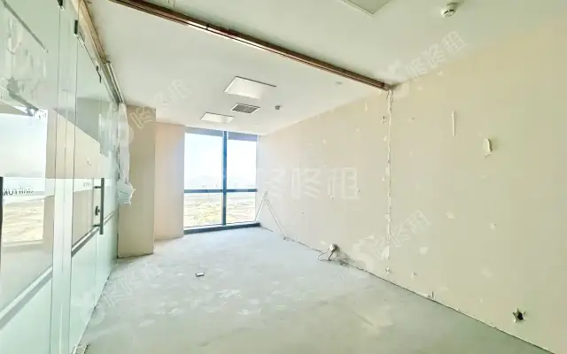 长富金茂大厦CFC_470平_精装_办公室房源出租