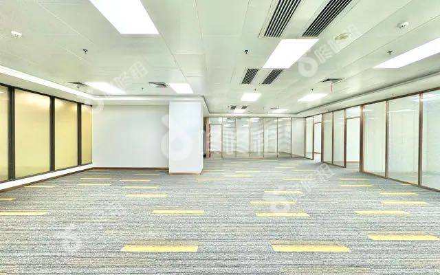 阳光科创中心_383平_豪装_办公室开间