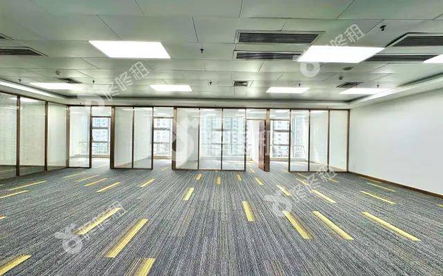 阳光科创中心_383平_豪装_办公室开间