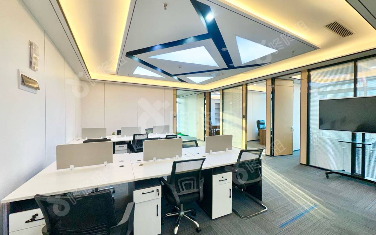 卓越世纪中心_368平_精装_办公室开间