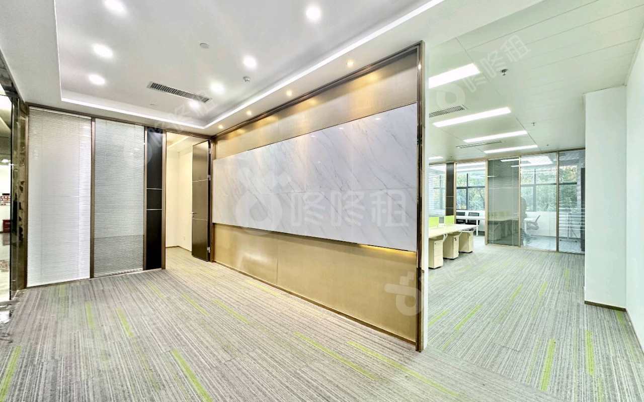 永合研发大厦_202平_精装_办公室开间