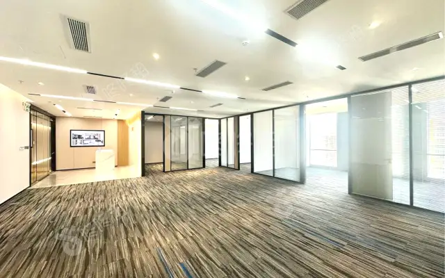 前海君豪中心（招商前海国际中心）_306平米_精装_办公室房源出租