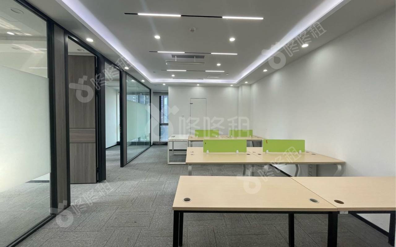 京基御景峯大厦_186.13平_豪装_办公室开间
