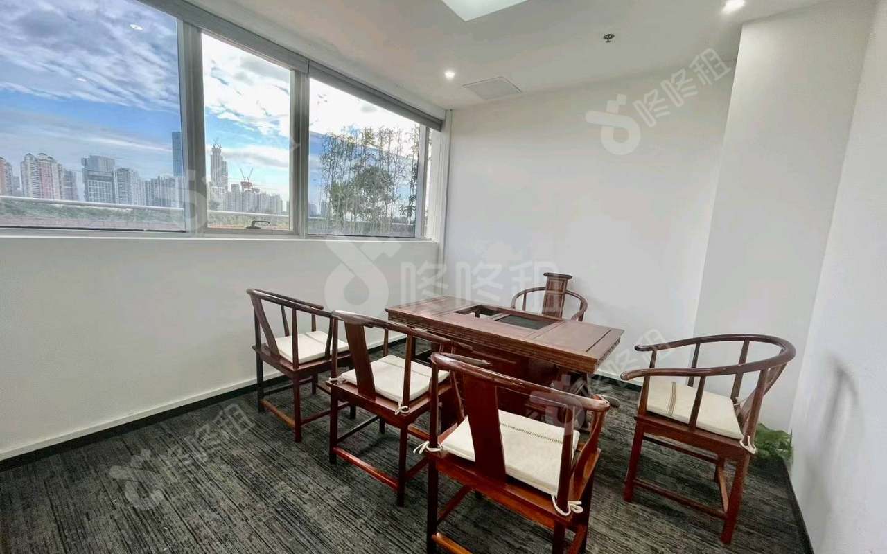 中电照明_270平_精装_办公室隔间