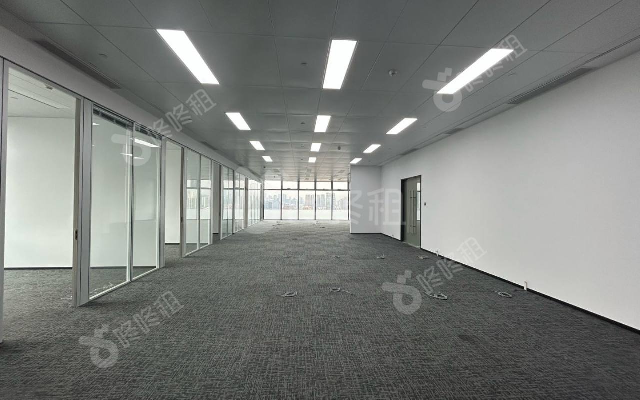海纳科技大厦_507平_精装_办公室开间