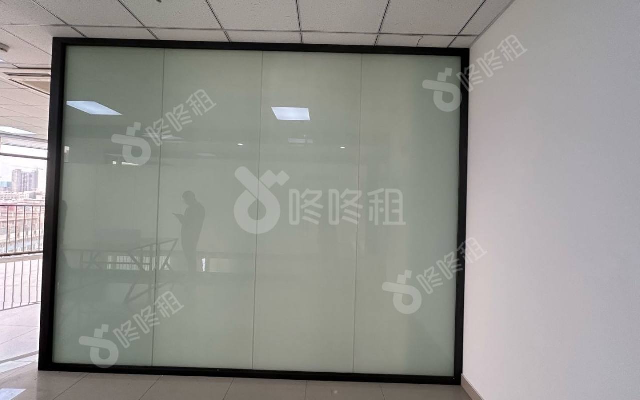 运华时代大厦_138平_精装_前台