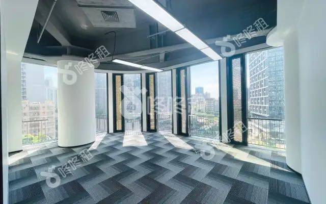 华联城市中心_80平_豪装_办公室开间