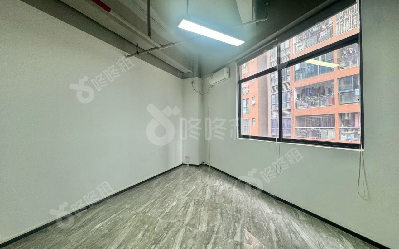 南科创启城_522平_精装_办公室隔间