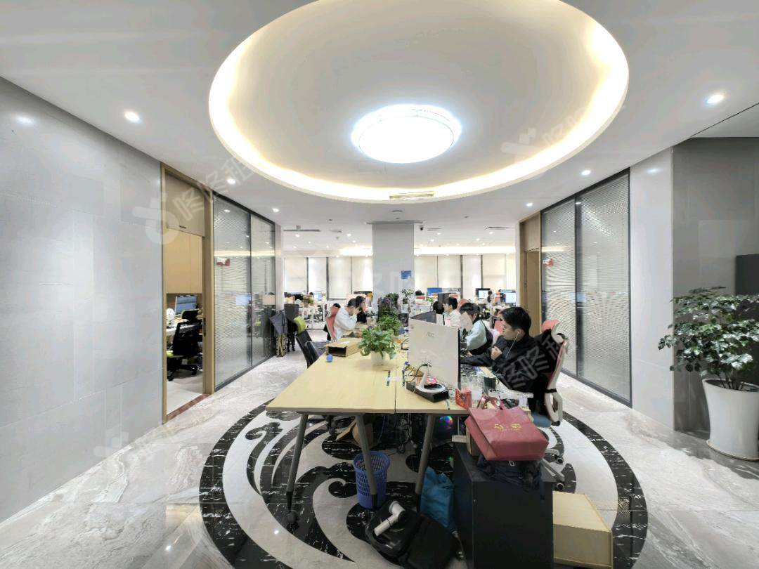 TOD科技中心_1646平_豪装_办公室开间