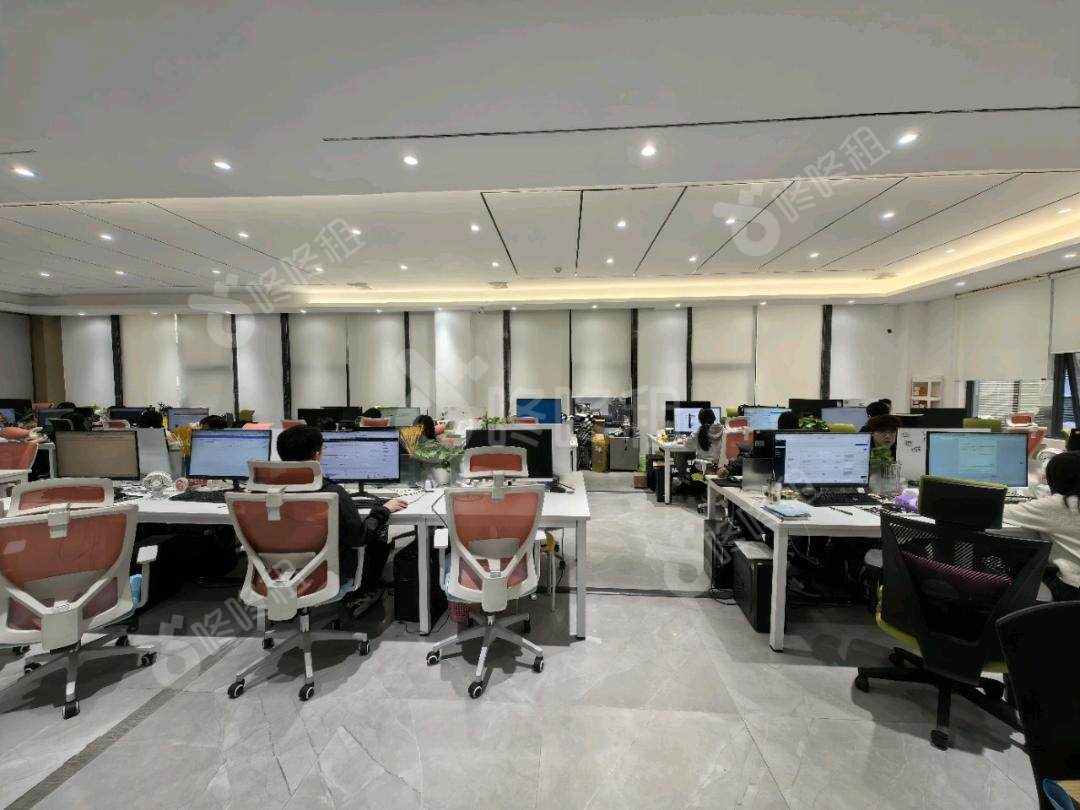 TOD科技中心_1646平_豪装_办公室开间