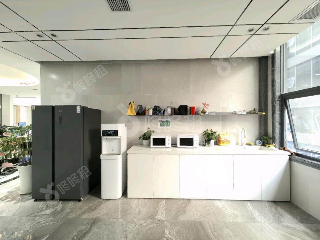 TOD科技中心_1646平_豪装_茶水间