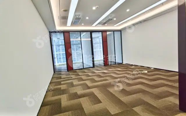 卓越城二期_130平米_精装_办公室房源出租