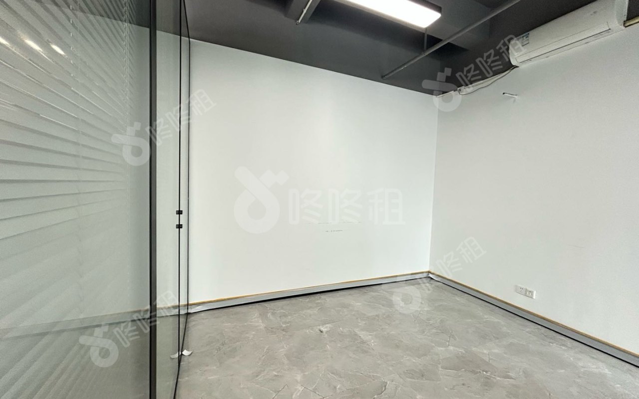 美生慧谷科技创新园_136平_精装_办公室隔间