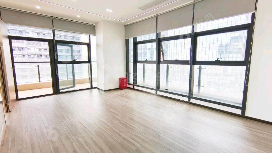 天安云谷一期_580平_精装_办公室隔间