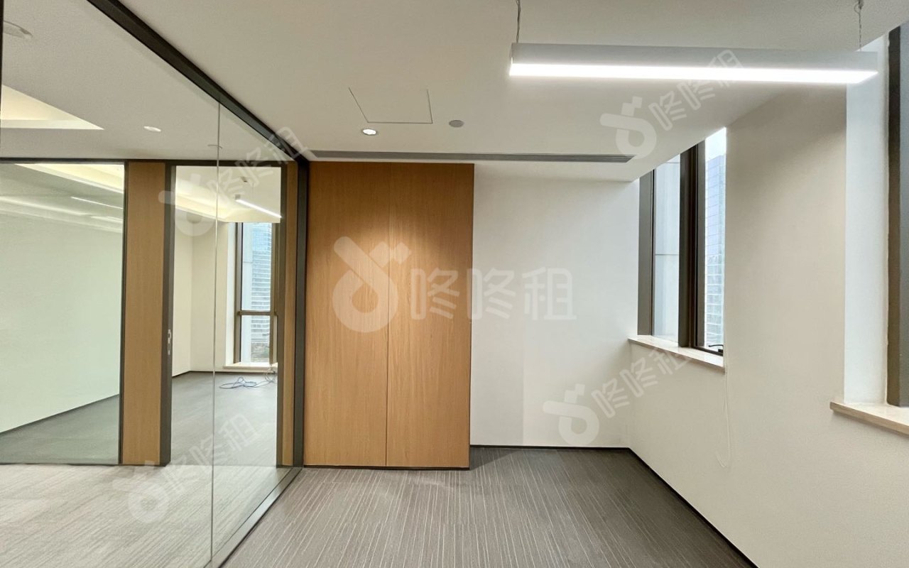 金融科技大厦_316平_精装_办公室隔间