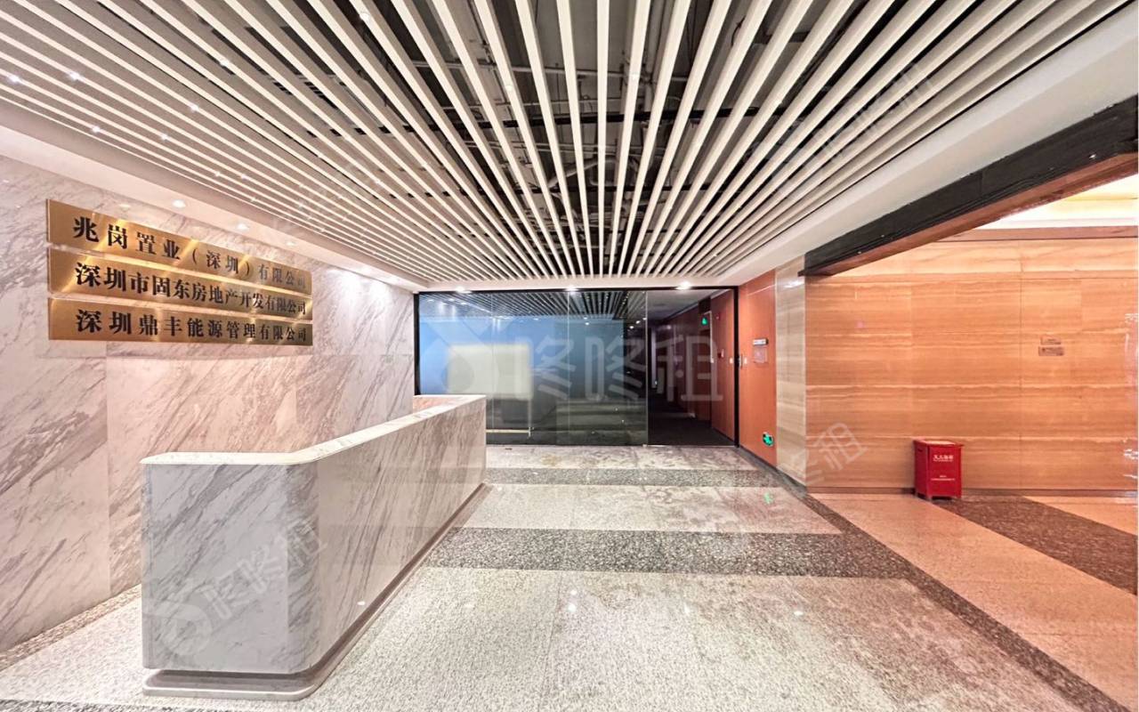 龙光世纪大厦_785.16平_精装_办公室开间