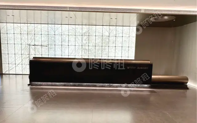 前海科兴科学园(正中华丽中心)_2044平米_精装_办公室房源出租