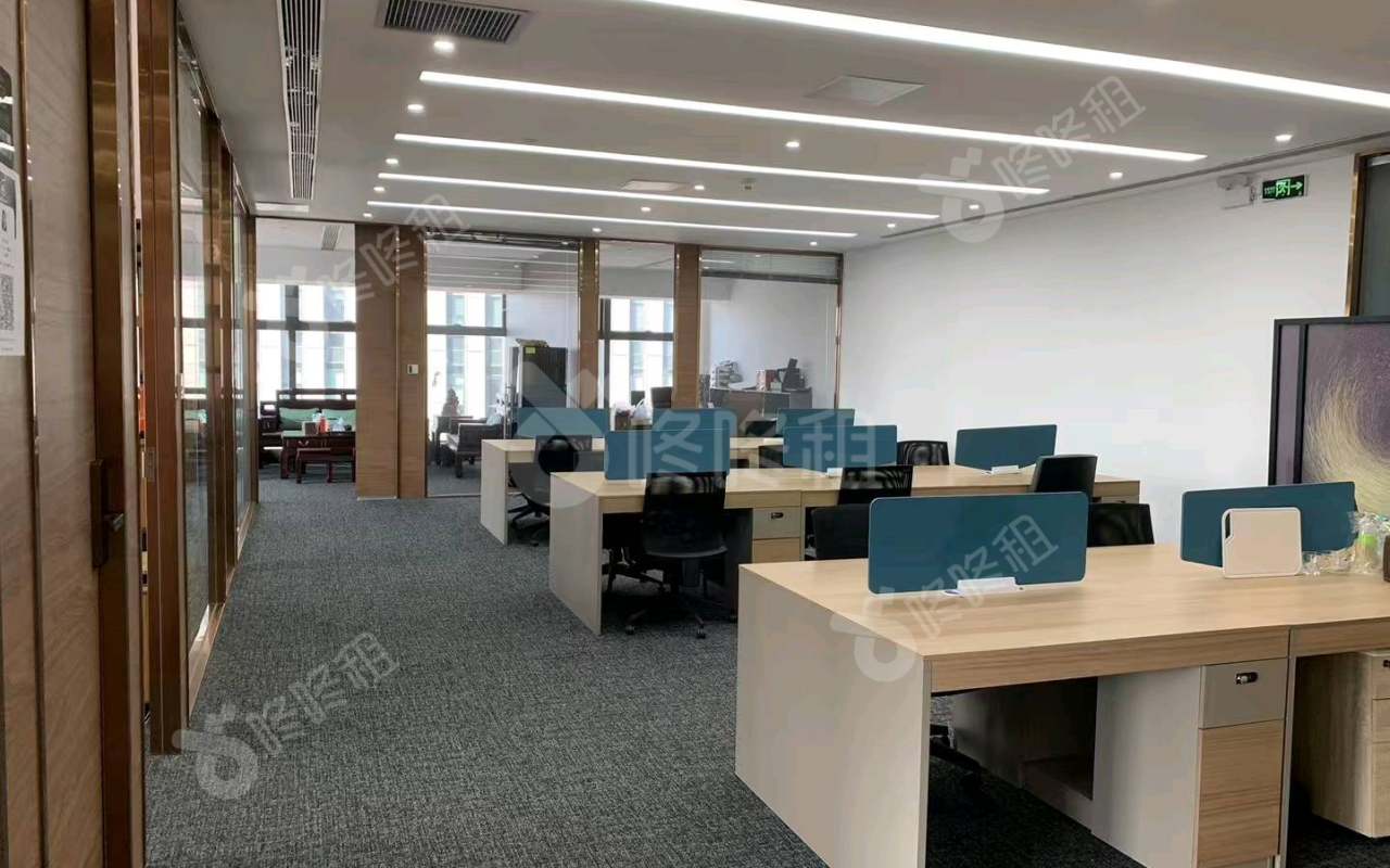 富德生命保险大厦_807平_精装_办公室开间