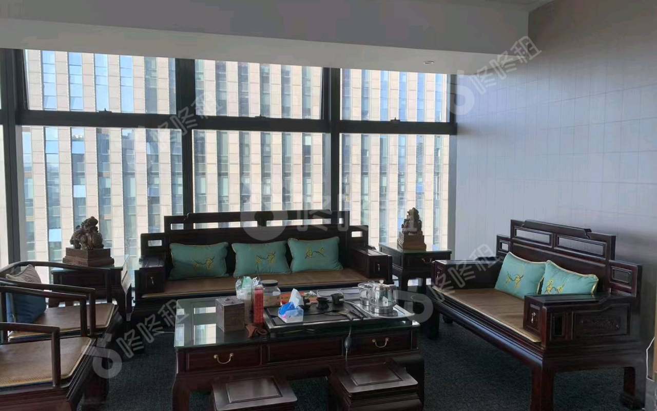 富德生命保险大厦_807平_精装_办公室隔间