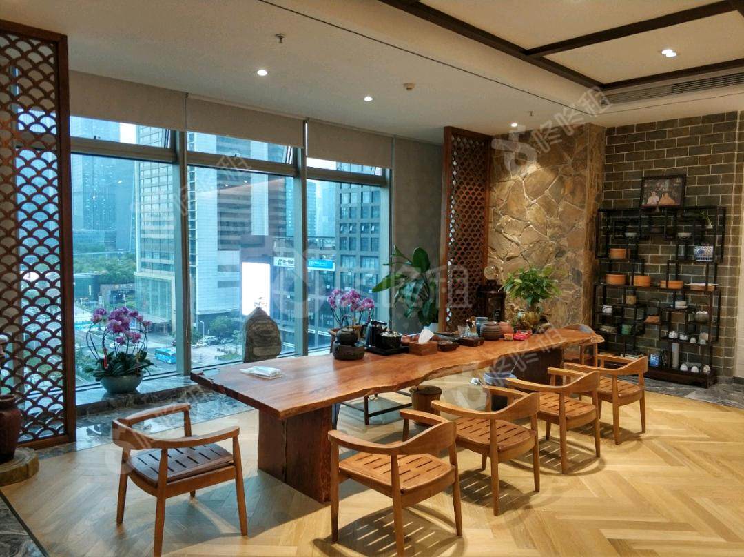 卓越世纪中心_1012平_精装_办公室开间