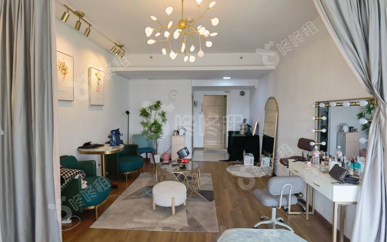 田厦金牛广场_59平_精装_办公室开间