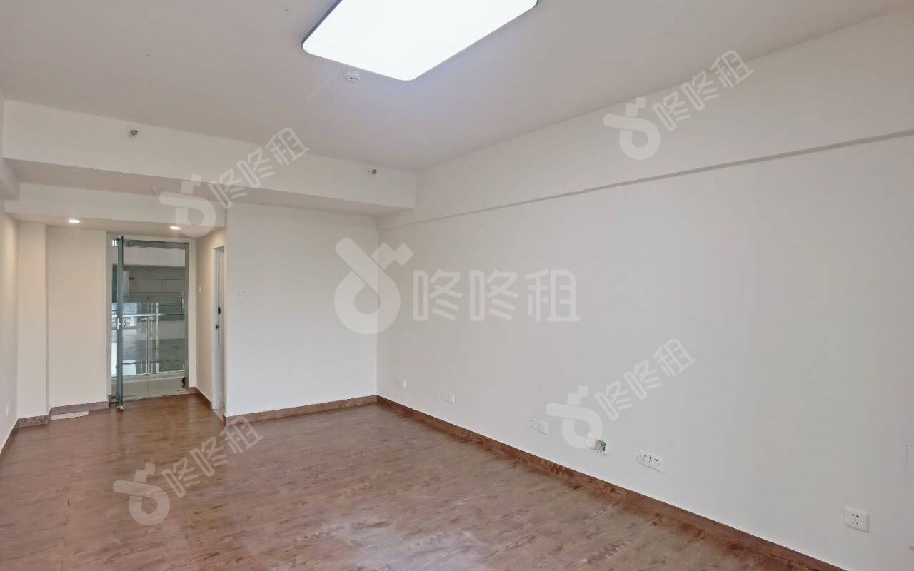 田厦金牛广场_59平_精装_办公室开间