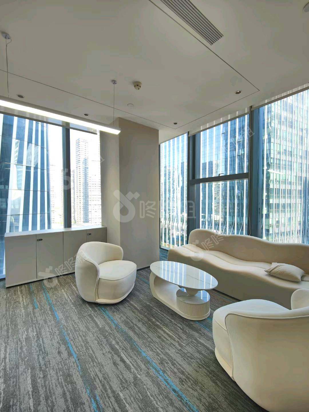 前海香缤国际金融中心_226平_精装_办公室隔间