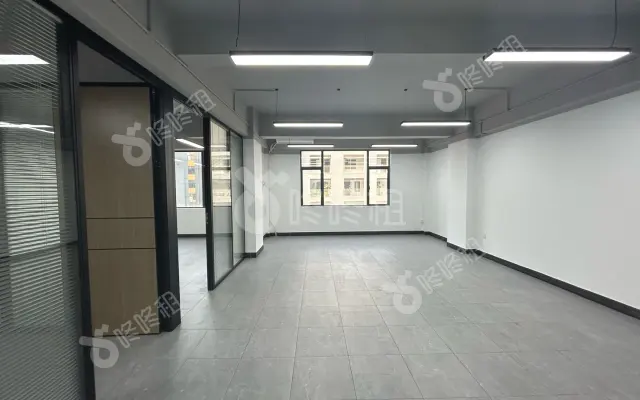 银田工业区_180平_精装_办公室房源出租