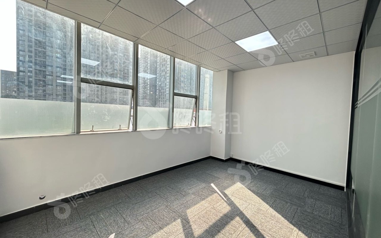 银田工业区_160平_精装_前台