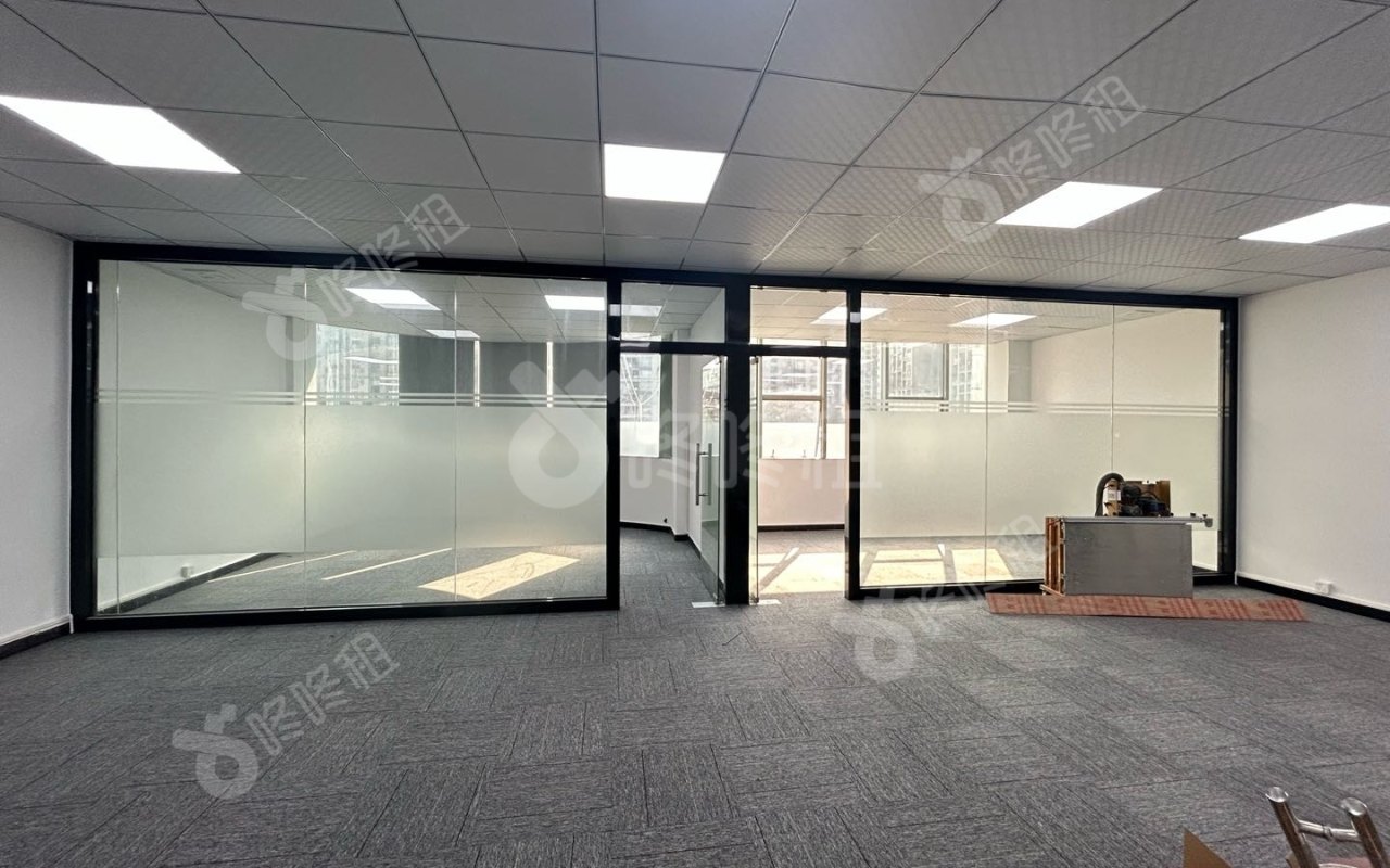 银田工业区_160平_精装_前台