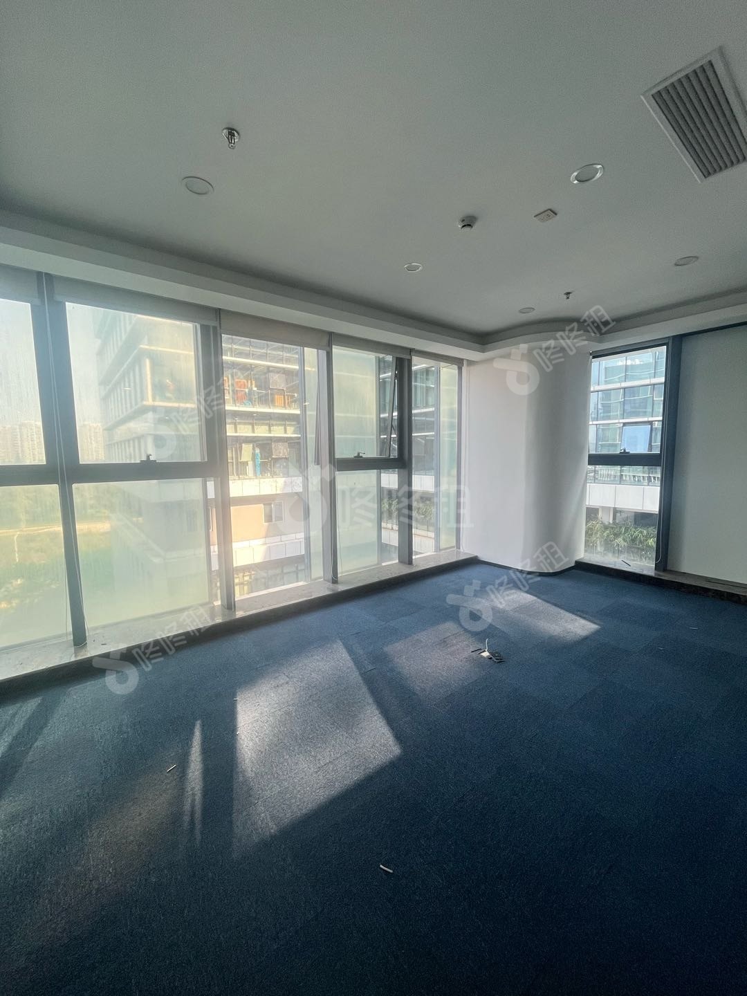 深圳湾科技生态园_211.6平_精装_办公室隔间