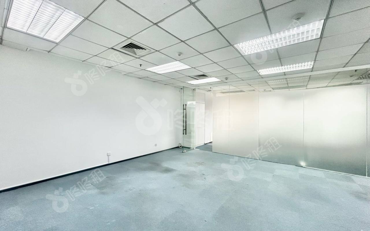 新时代广场_125.04平_精装_办公室开间