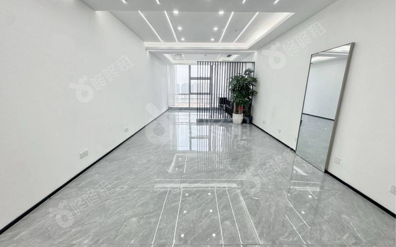 阳光科创中心_90平_精装_办公室开间