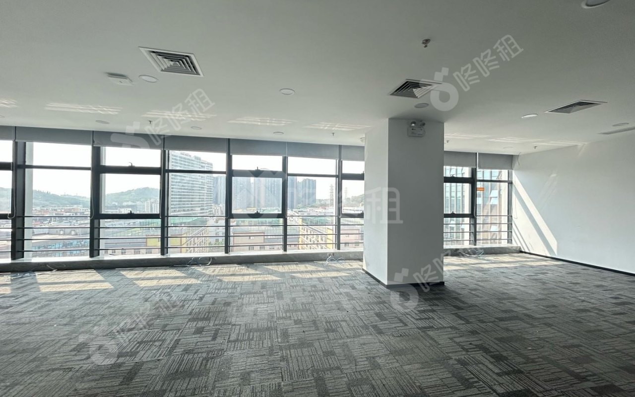 奋成智谷大厦_680平_精装_办公室开间
